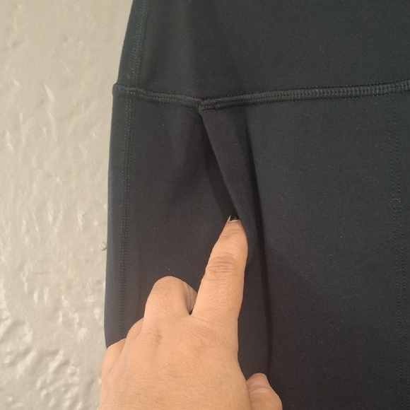 Black High-Waisted Pants Size M-L - Picture 2 of 7